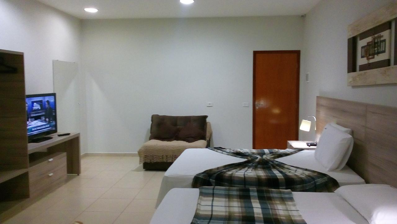 Hotel Renascer Morrinhos  Exterior foto